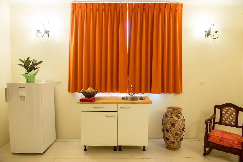 Hidden Eden Aruba Bed And Breakfast Bed & Breakfast Oranjestad