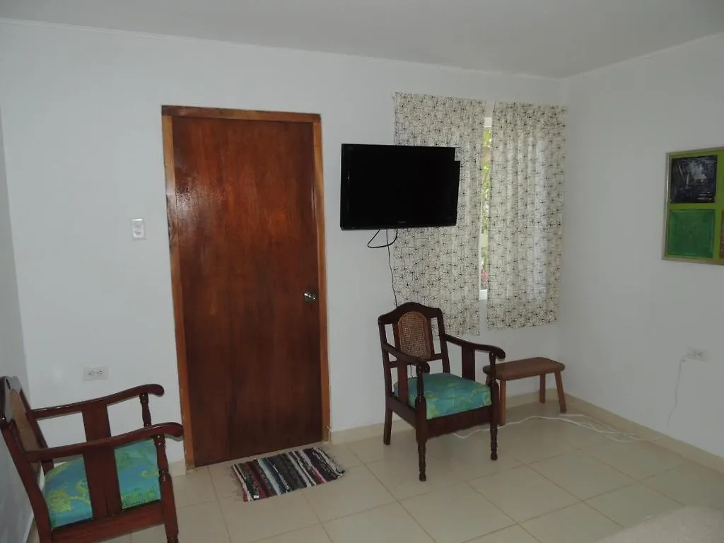 Hidden Eden Aruba Bed And Breakfast